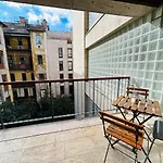 Colton Budapest T55